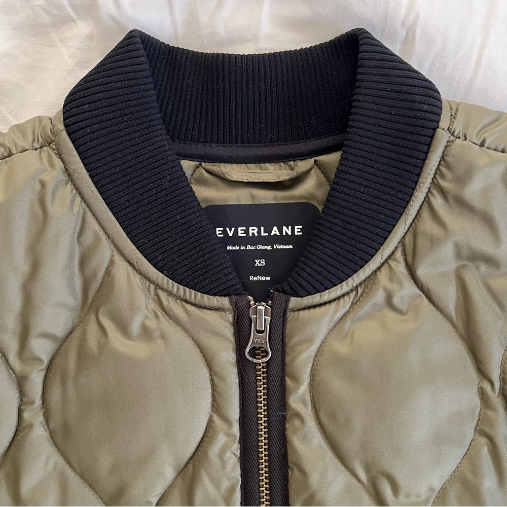 Everlane Olive Green Quilted Long Puffer Coat - Picture 3 of 3